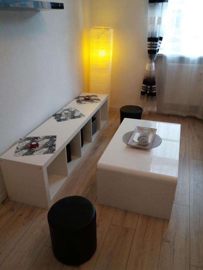 Stadtwohnung Am Westring Magdeburg Bagian luar foto